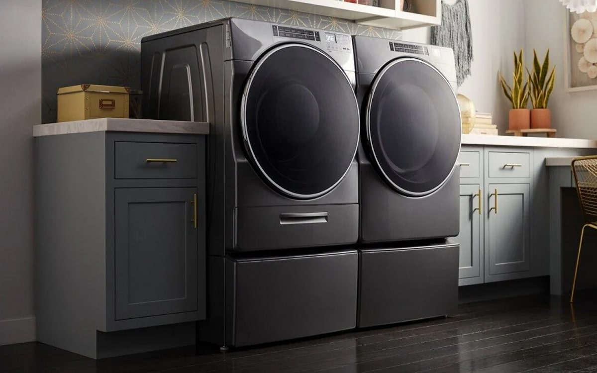 What Are The Advantages of Larger Washing Machines?