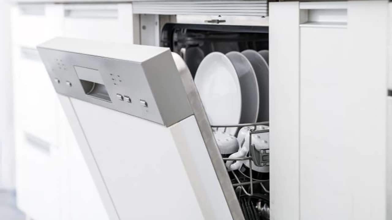 Should I Replace A 10 Year Old Dishwasher?