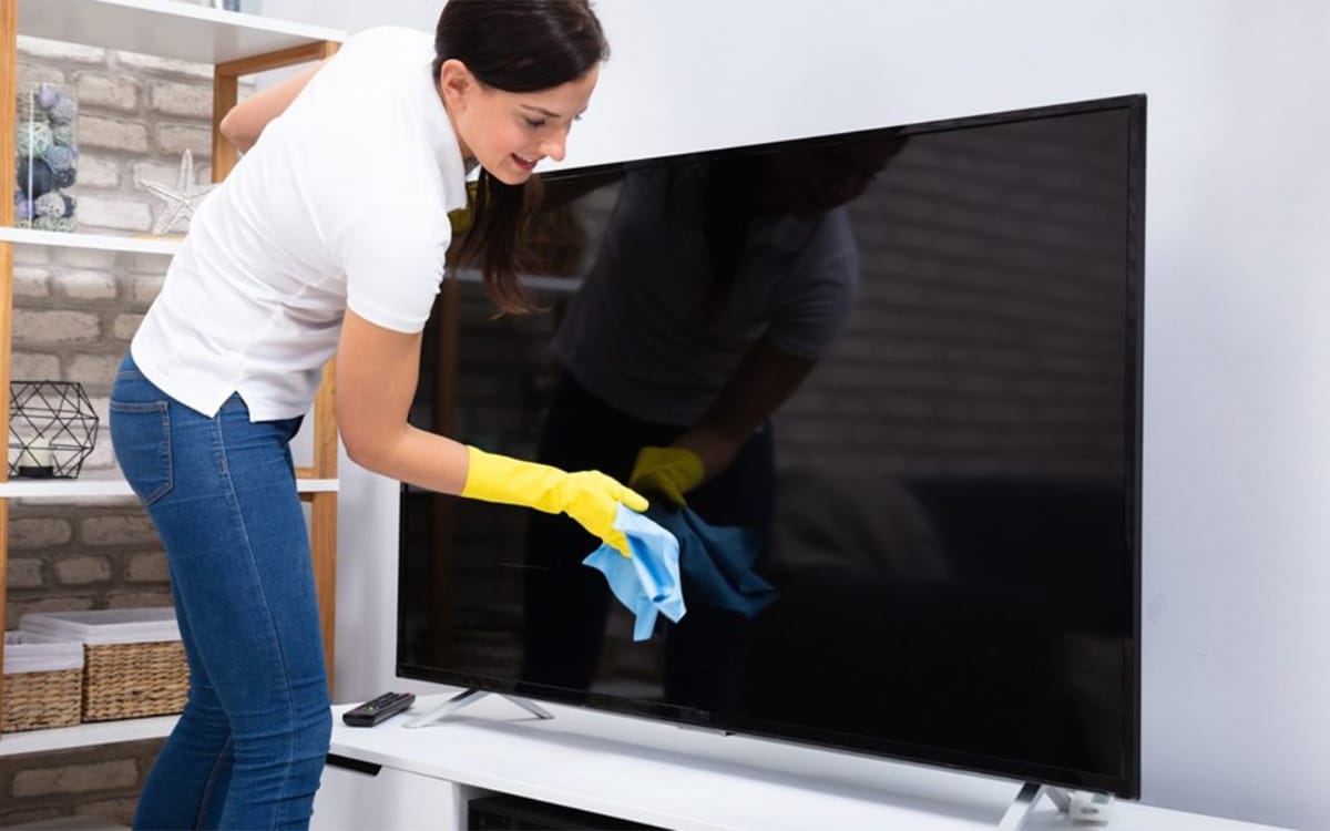 How Do You Clean A TV Screen?