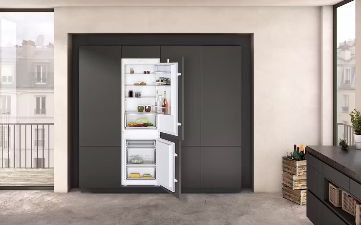 What Are The Benefits Of An Integrated Fridge Freezer?