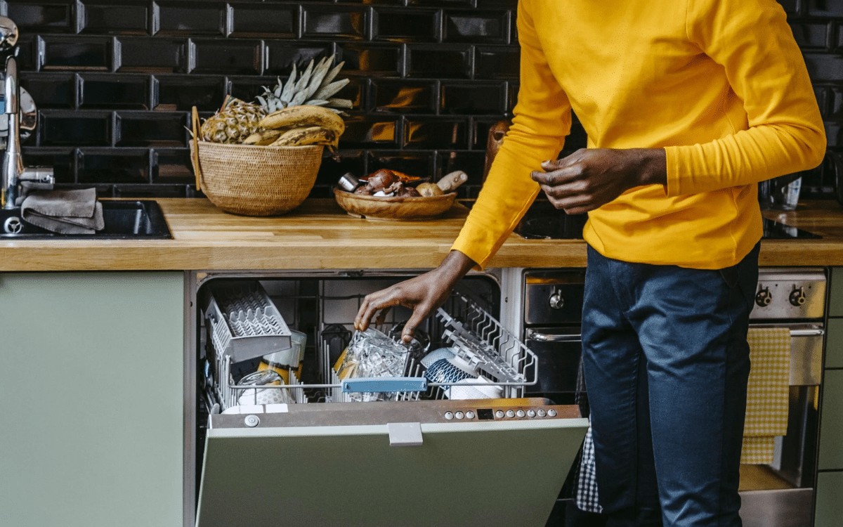 What Is The Extra Hygiene Cycle In Indesit Dishwashers?